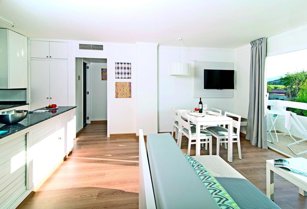 Cabot Sivella Apartments Port de Pollença Zimmer foto